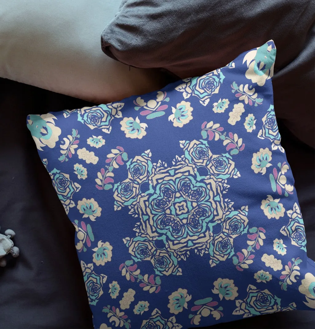 20” Blue Cream Wreath Indoor Outdoor Zippered Throw Pillow
