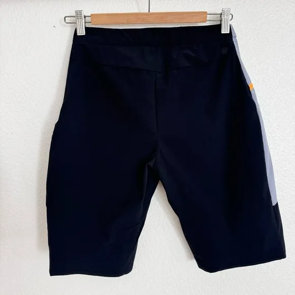 adidas Women's Xperior Hiking Shorts Size Small