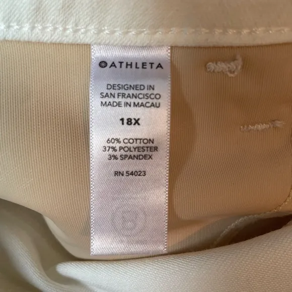 ATHLETA Sculptek Ultra Skinny Jean in White Size 18X / 18 NWT
