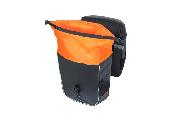 Basil - Miles Tarpaulin Double Bag (MIK)