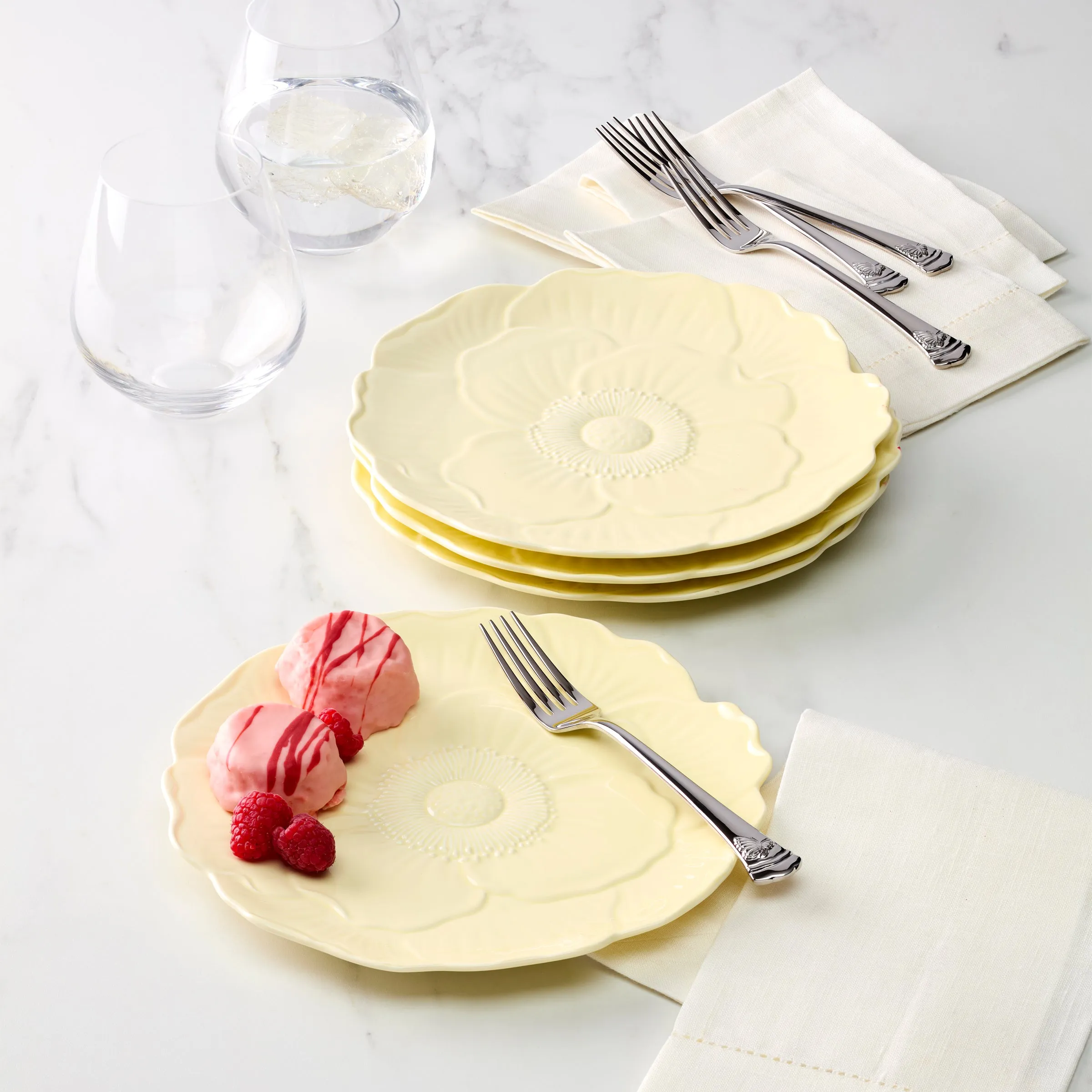 Butterfly Meadow Floral S/4 Accent Plates - Yellow