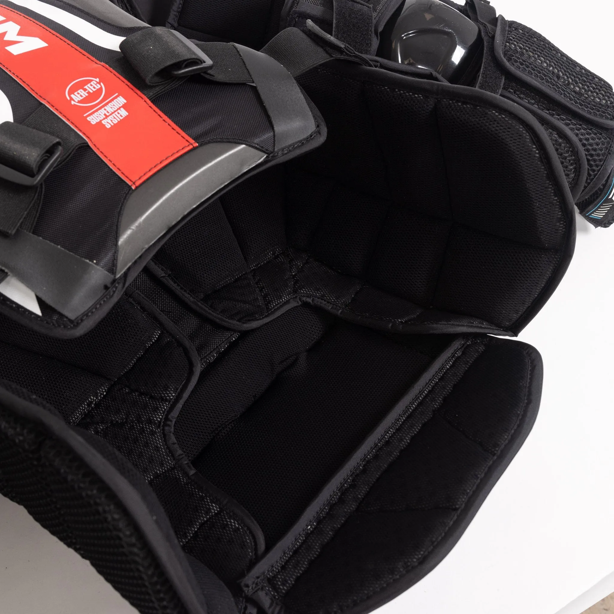 CCM Extreme Flex 6 Senior Chest & Arm Protector