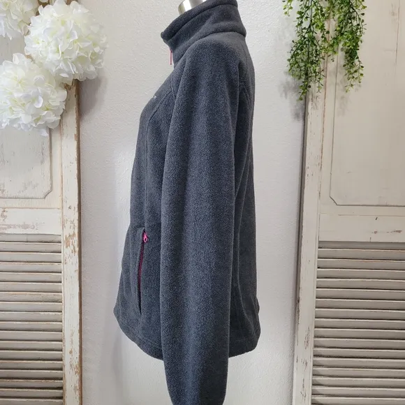 Columbia Sherpa Grey zippered Sweater Large