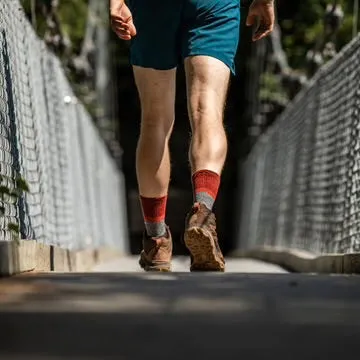 Darn Tough Men’s Ranger Micro Crew Midweight Hiking Sock