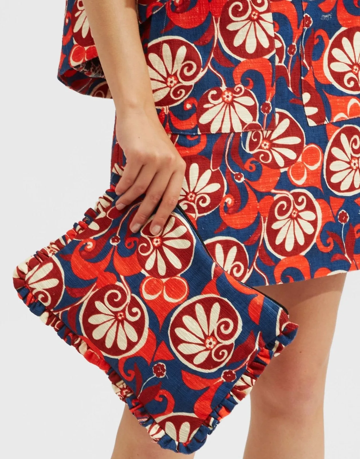 Floral-Print Hand Pochette Clutch Bag