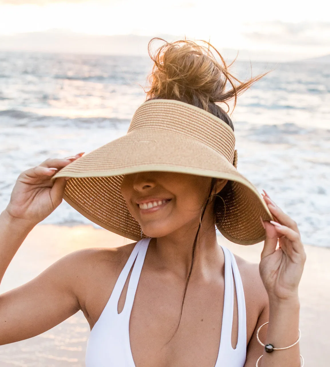 Foldable Wide Brim Bow Visor