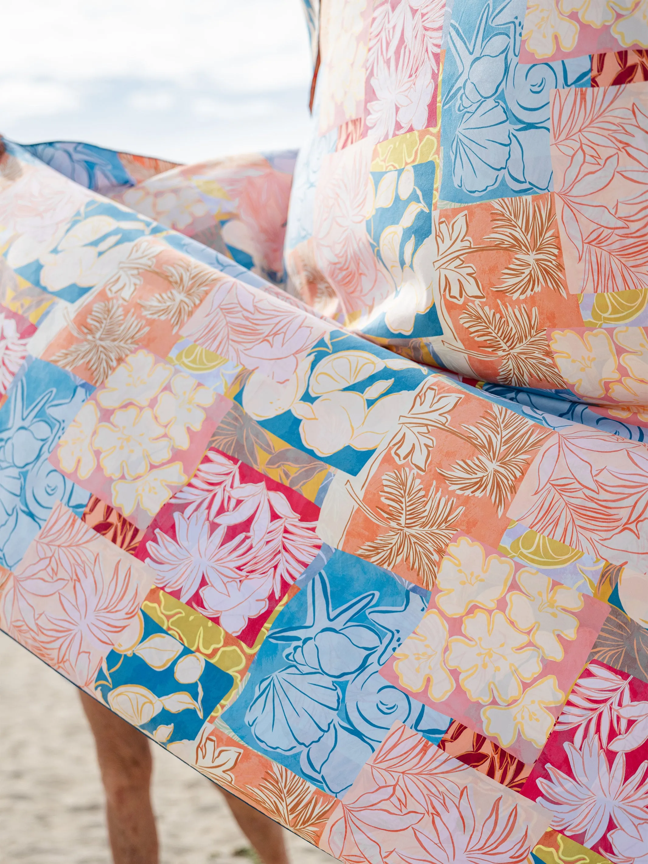 Hawaiiana | Family Beach Towel
