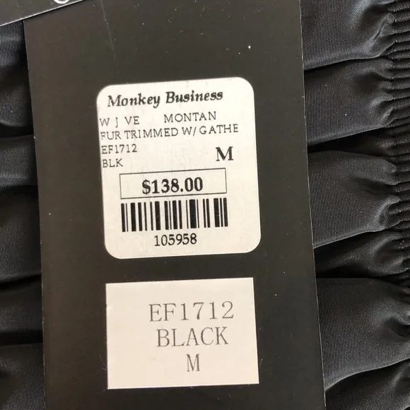 🎉HP🎉NWT Black Reversible Fleece Sherpa Trimmed Vest Sz M