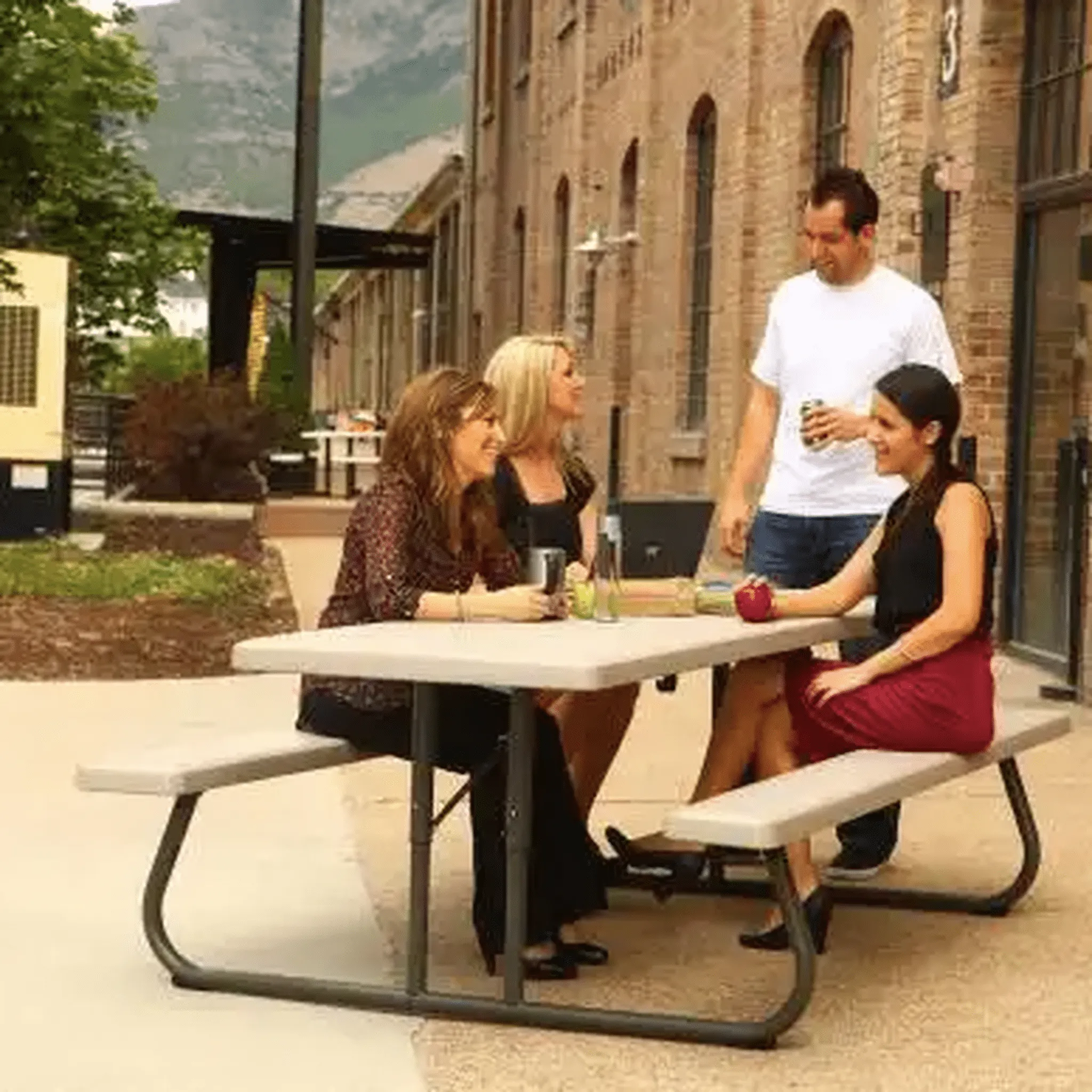 Lifetime 8' Classic Folding Picnic Table