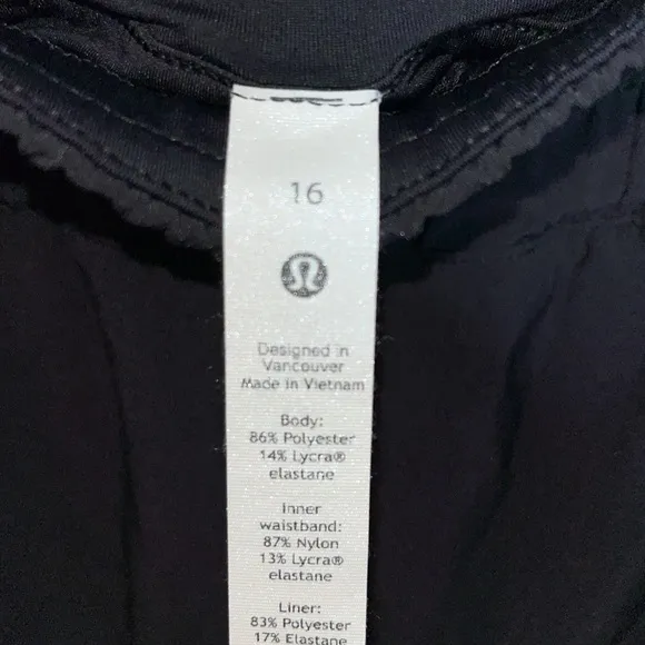 Lululemon Track That High-Rise Lined Short 3&quot; Size 16