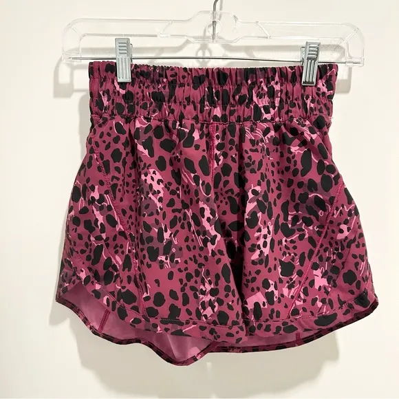 Lululemon Track That Mid-Rise Lined Short 5” Cheetah Camo Magenta Purple Multi