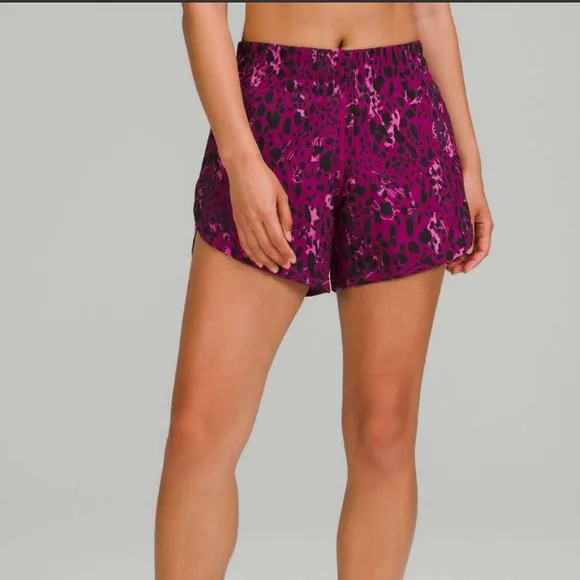 Lululemon Track That Mid-Rise Lined Short 5” Cheetah Camo Magenta Purple Multi