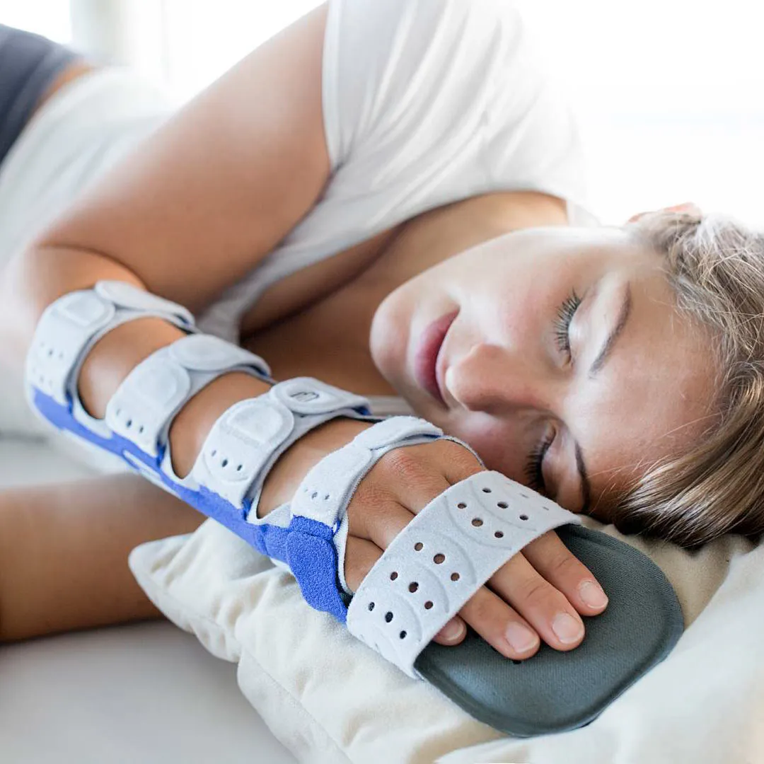 ManuLoc Long Plus Wrist Brace