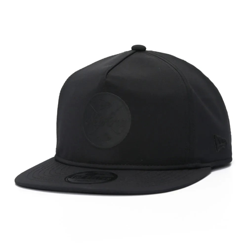 New Era Golf Logo Black Golfer Gore-tex Snapback Cap