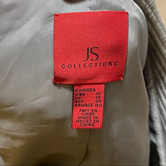 NWT Mother Of The Bride  JS Collection Gray Suit!!