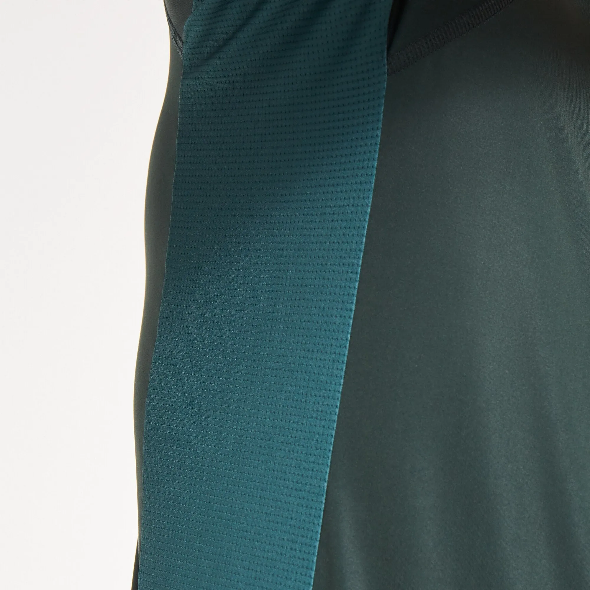 Oakley Icon Jersey 2.0 - Hunter Green (FOA400596-7BC)