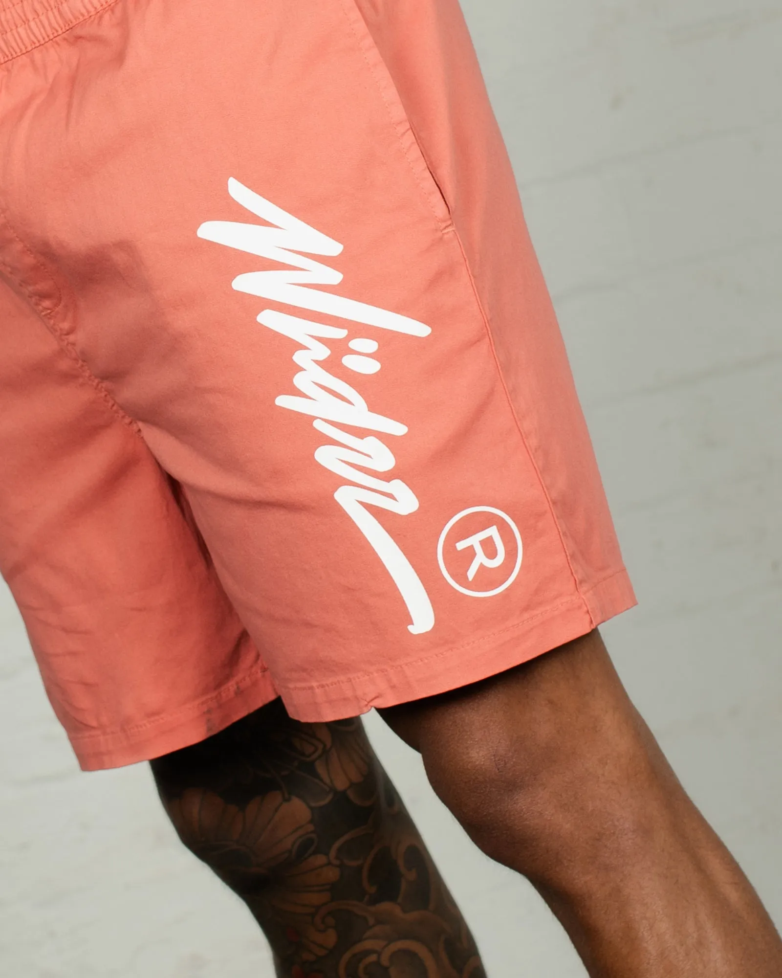 OFFEND BEACH SHORT - CORAL