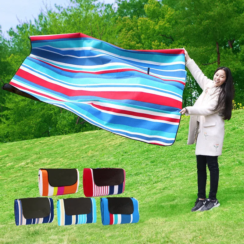 Outdoor camping moisture-proof thickened flocking picnic mat