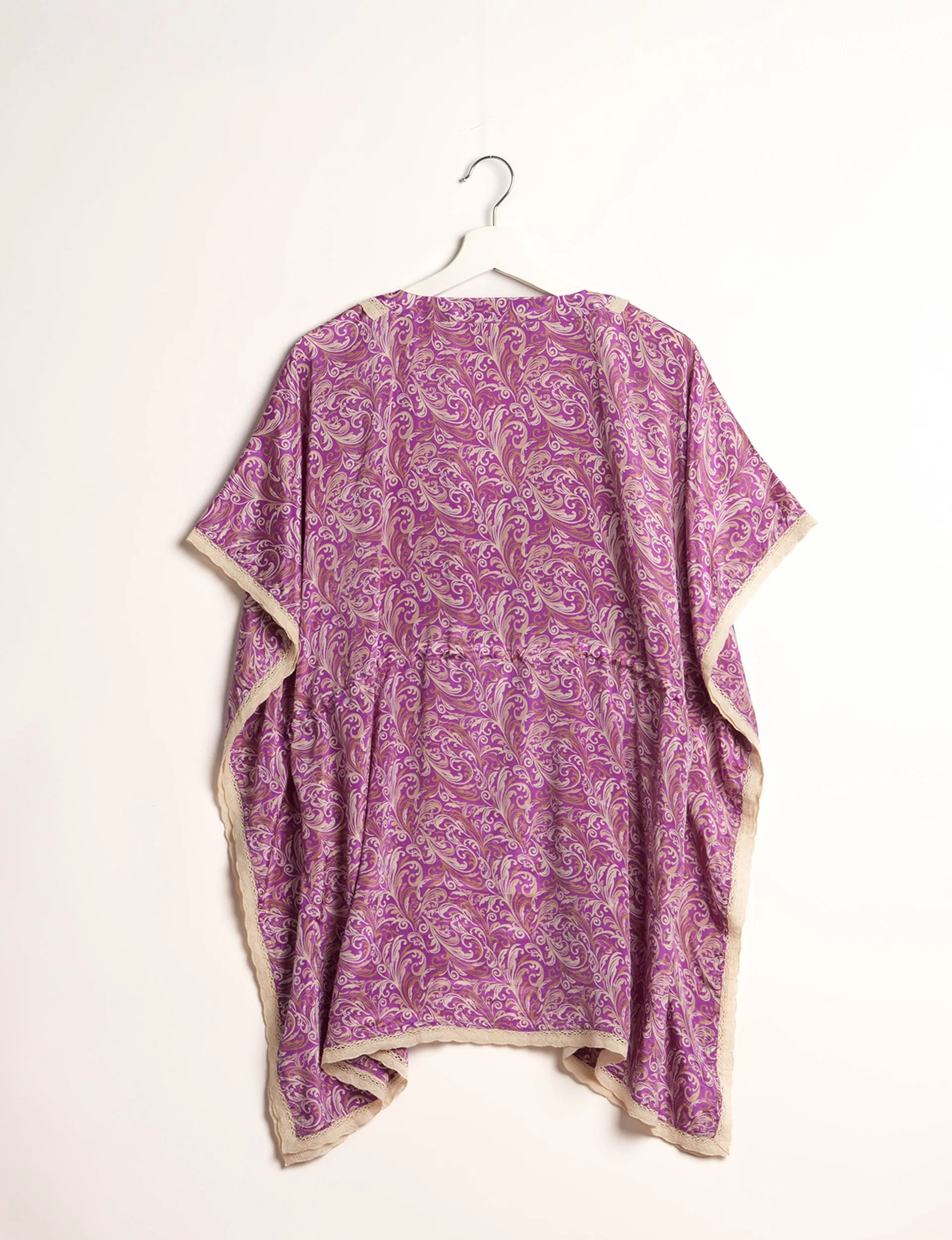 SHORT KAFTAN WITH LACE