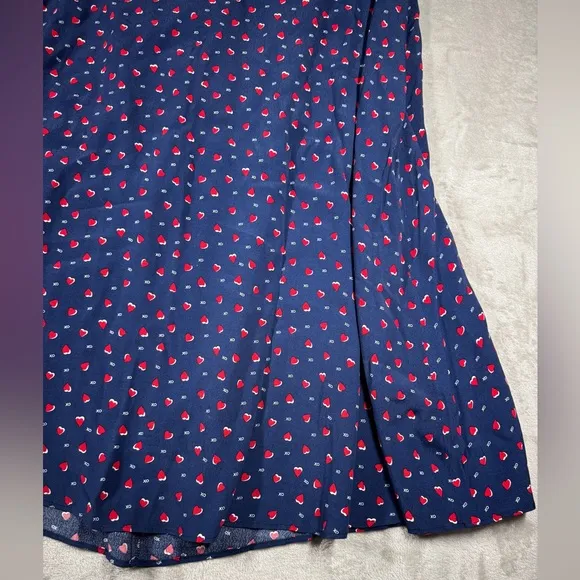 Talbots Navy Blue Red Heart Print XO Midi Slip Skirt Size 8